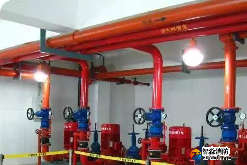 檢查消防水池進(jìn)入消防泵、噴淋泵的閥門是否常開
